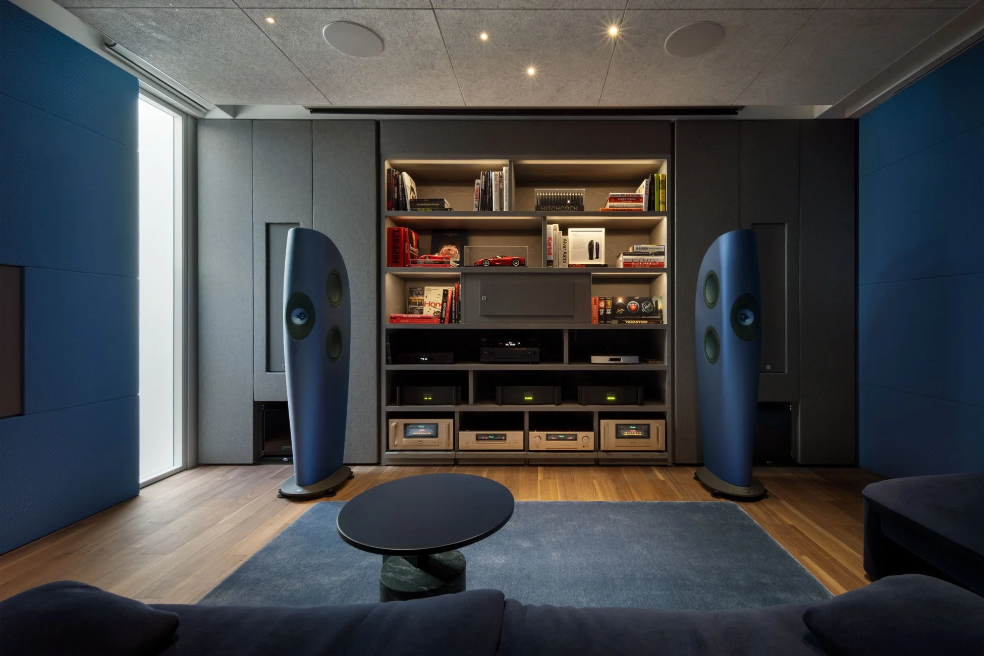 KEF The Extreme Theatre