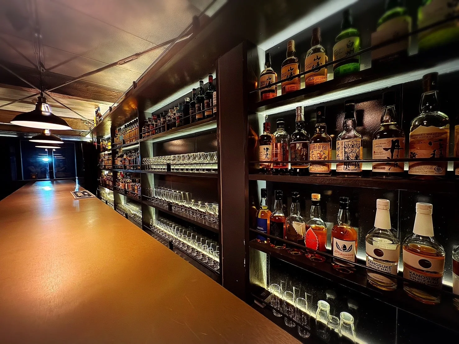 六本木ウイスキーサロン店内