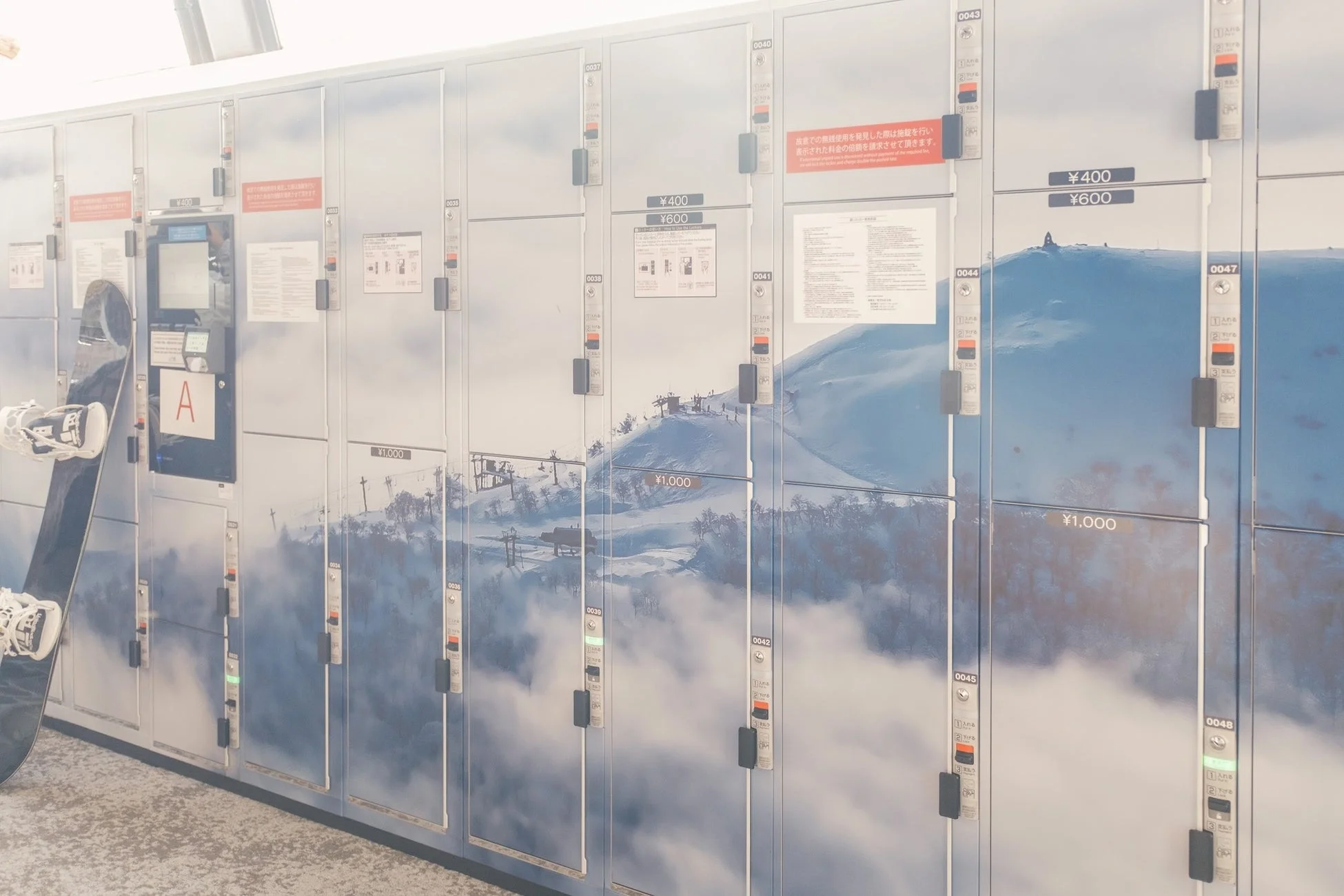 ロッカー、スキー場、スノーボード、荷物預かり、雪景色、冬、日本、料金、施設、スキーロッカー、山、ゲレンデ