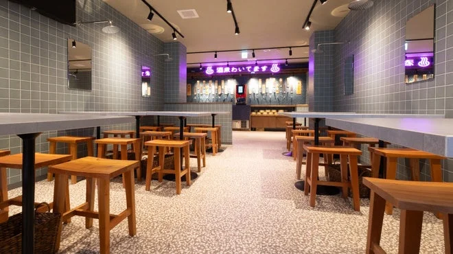 銭湯の番台のような受付