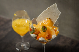 完全会員制パフェバー「Remake easy」が贈る、心ときめく1月限定パフェ『和柑橘とゆずと新酒のバヴァロワパフェ』の魅力とは？✨