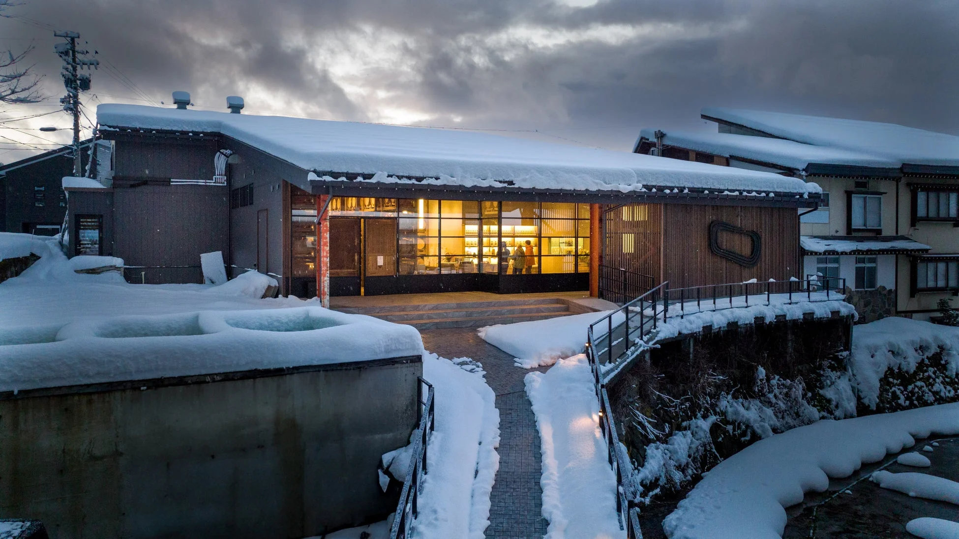 野沢温泉蒸留所の外観