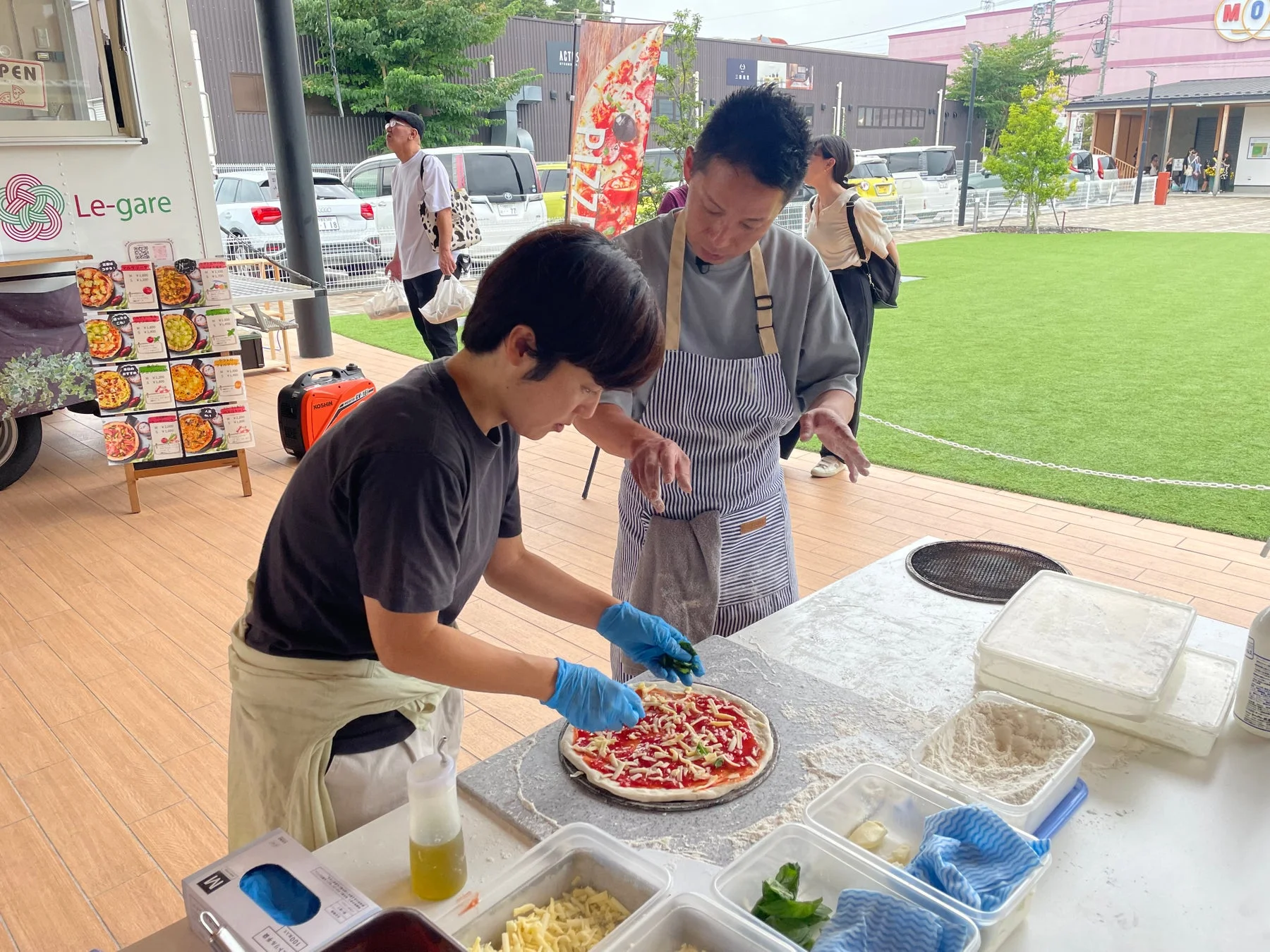 ピザ作りイベントの様子1