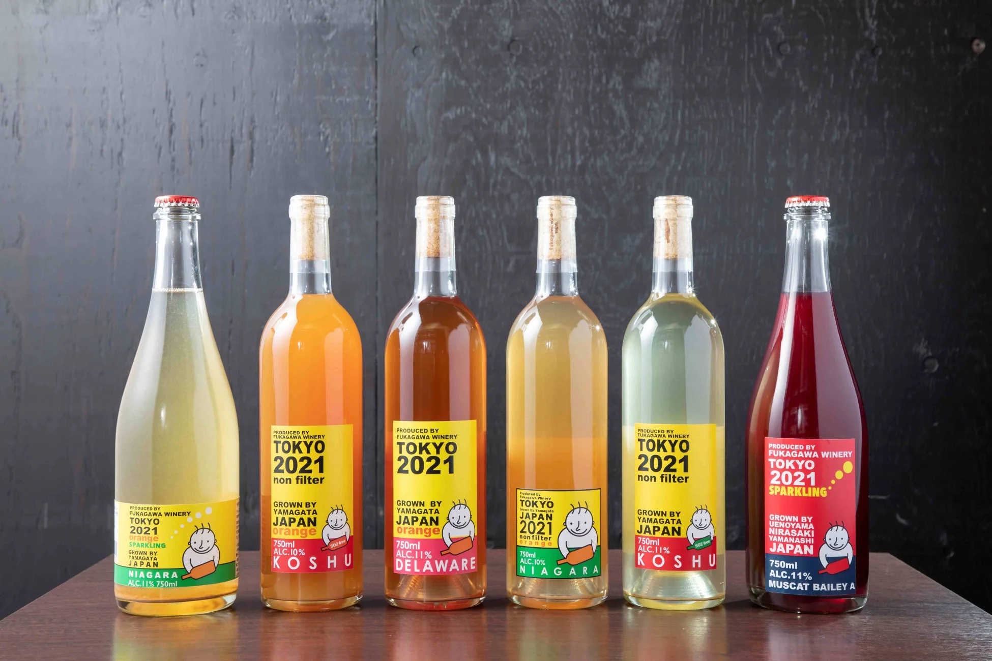 深川ワイナリー東京のワインボトル