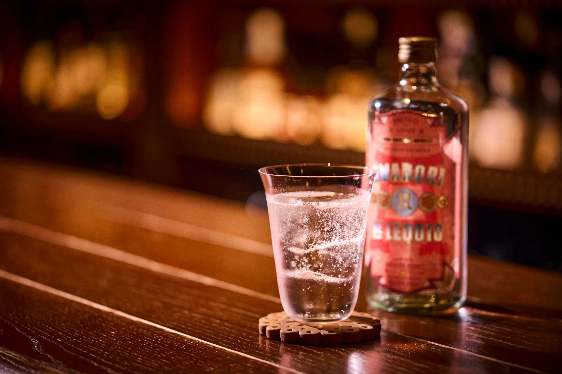 カクテルとボトル