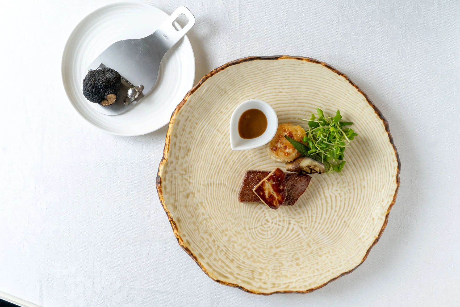 カジュアルフレンチのメイン料理