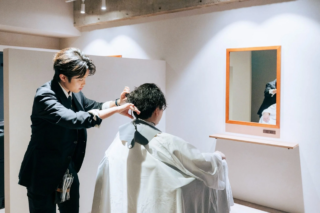 「時間がない」はもう言わせない！日本橋に誕生した「カフェ＆バー併設美容室」で、デキるビジネスパーソンへ進化する秘訣✨