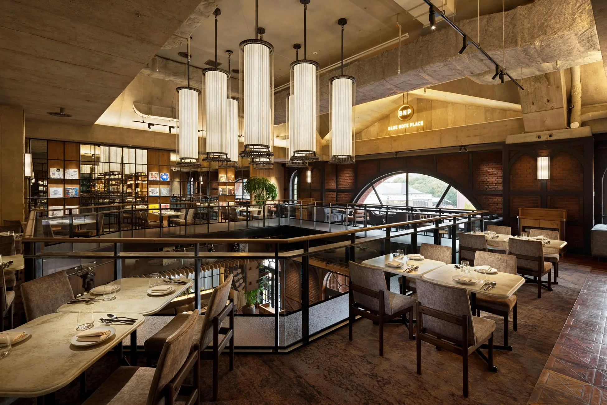 BLUE NOTE PLACE 内観