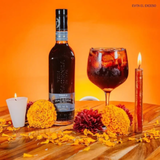 新しいテキーラの扉を開く！『アシエンダ・デ・テパ ブラックテキーラ』で特別な夜を演出しませんか？🌙