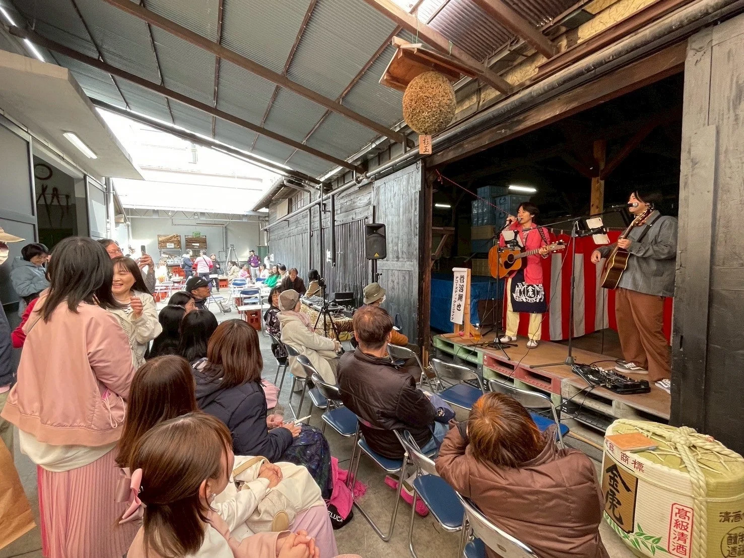 アコースティックライブの様子