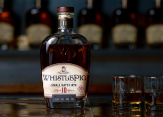 ライウイスキー界の革新者『ホイッスルピッグ』が日本上陸！2026年4月20日より新体制で販売開始、その全貌に迫る🥃✨