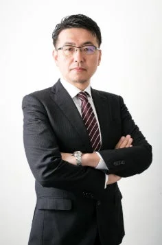 酒井禎雄氏