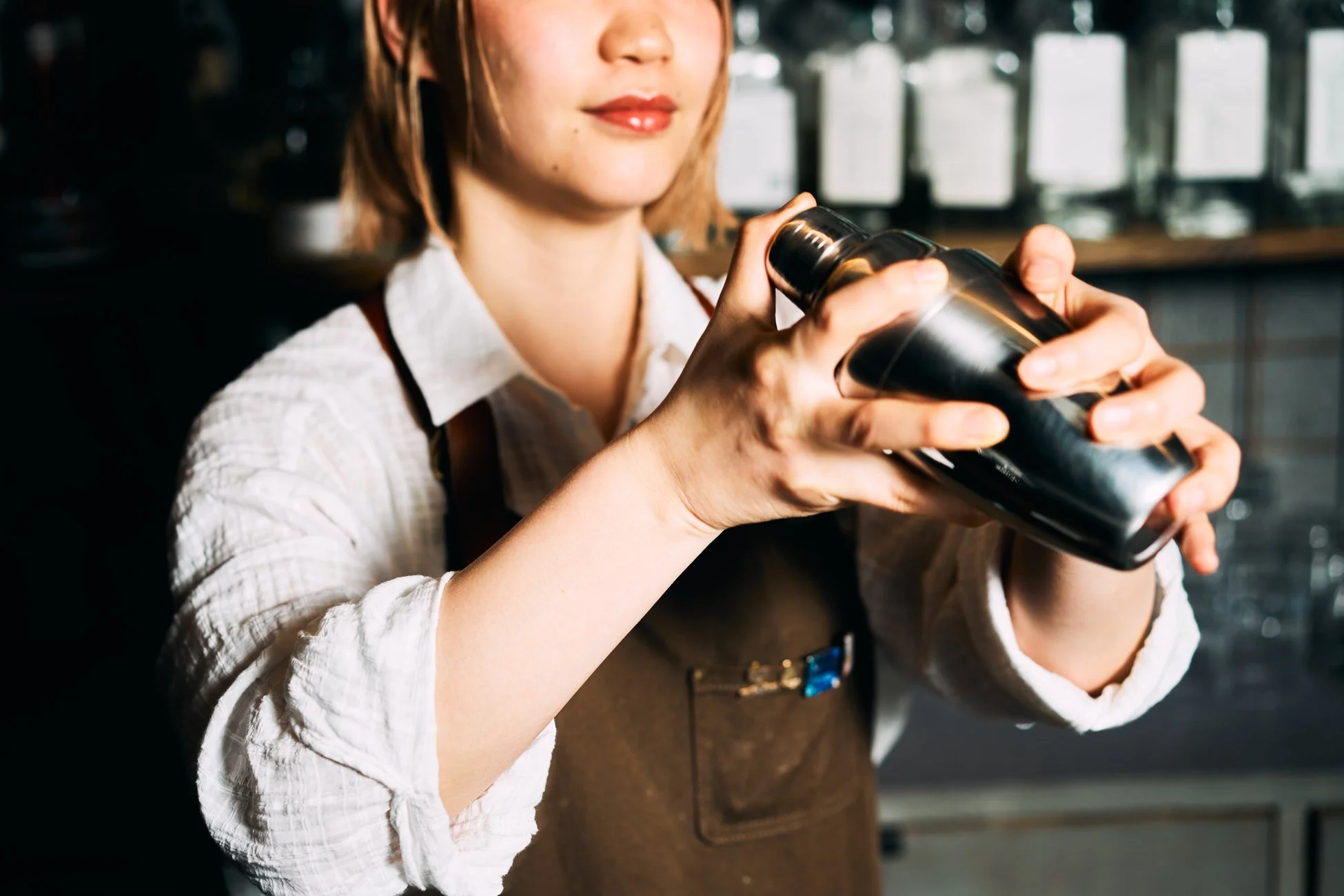 バーテンダーの様子