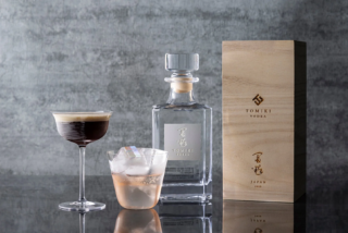 富山の名水から生まれた奇跡の一滴✨コンラッド東京で国産ラグジュアリーウォッカ「TOMIKI」カクテル体験！🍸
