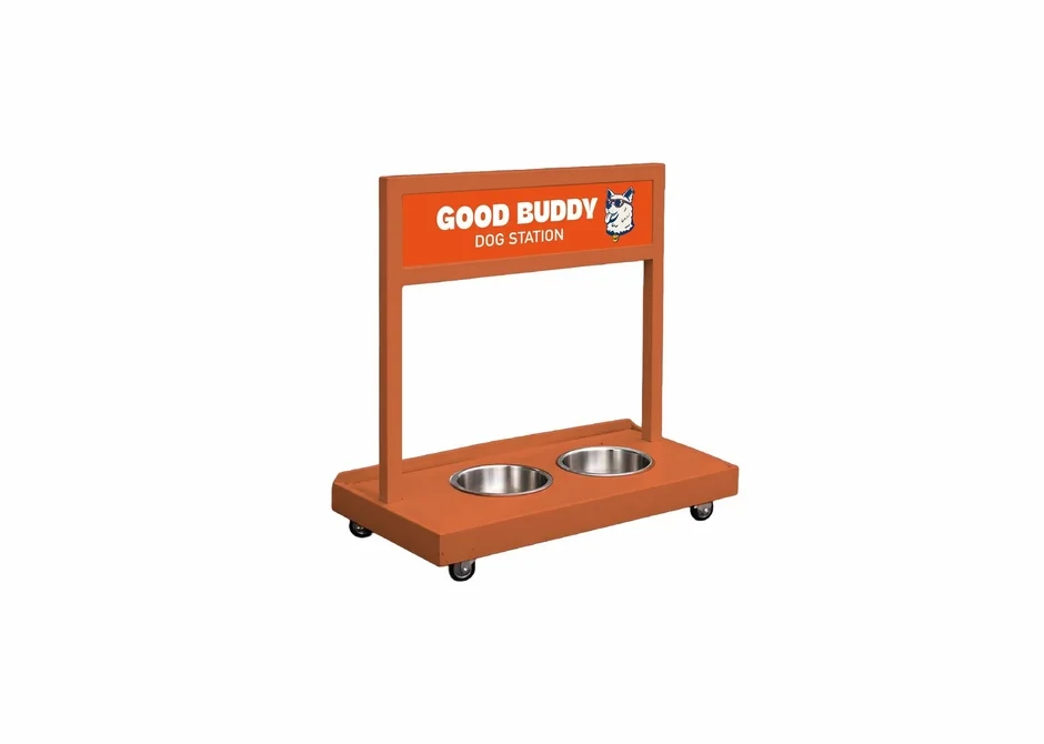 車輪付きの犬用フード・給水ステーション