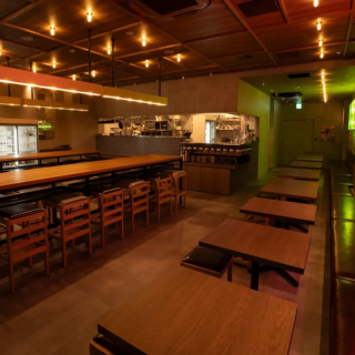 横浜西口に誕生！「ネオ大衆酒場」と「映えカフェ」が織りなす新体験スポットの経営戦略とは？