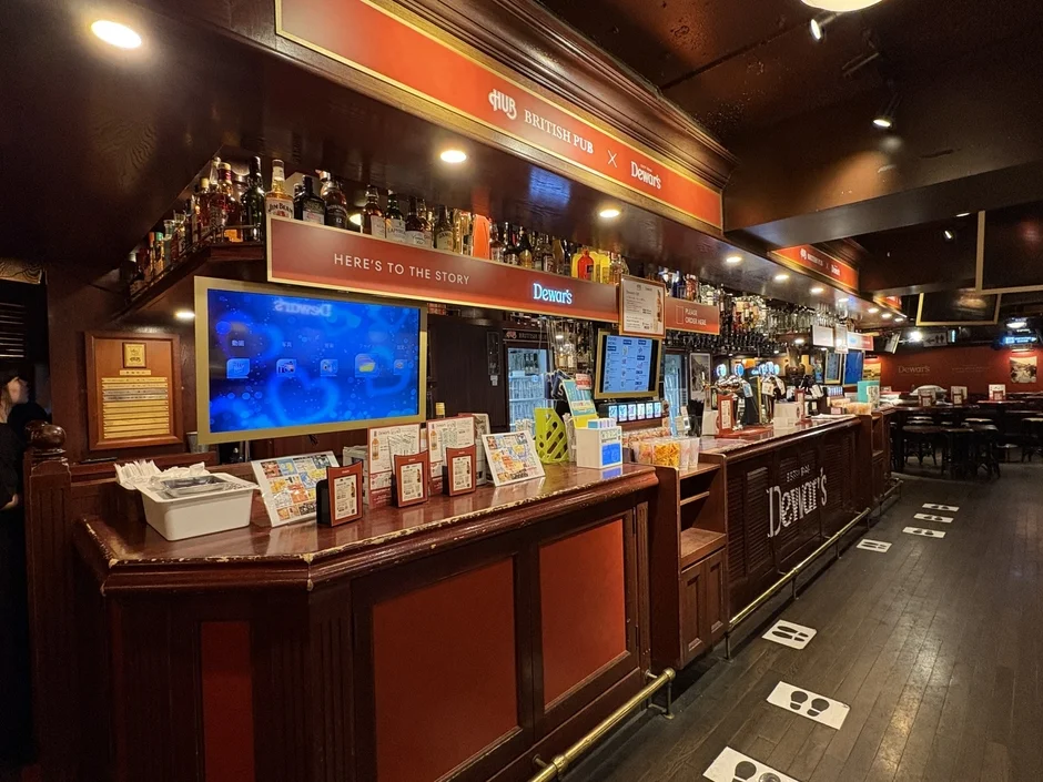 HUB店内カウンター