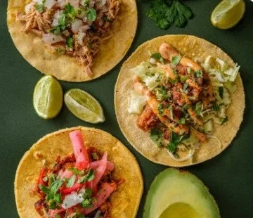 タコスと肴と酒 タコフィニの3Pセット