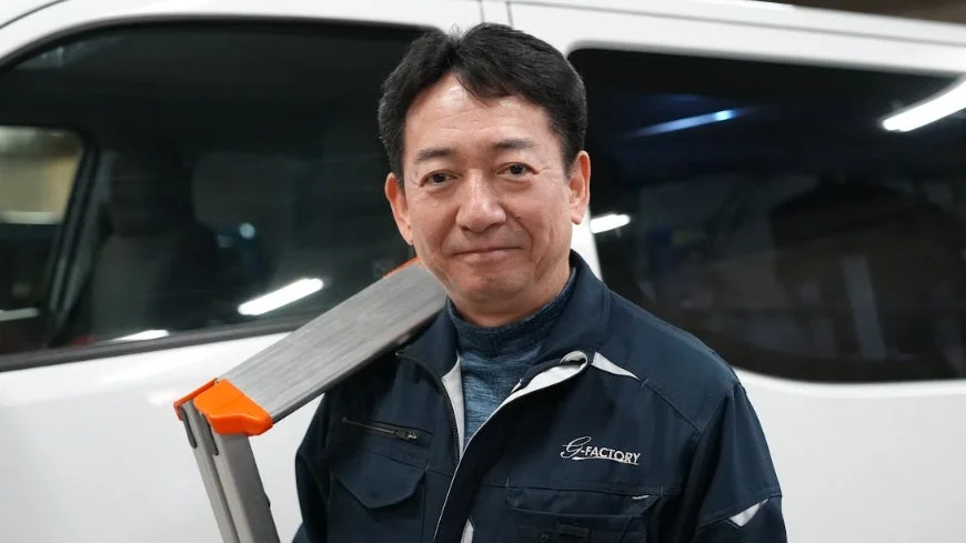 笑顔のG-FACTORYスタッフ