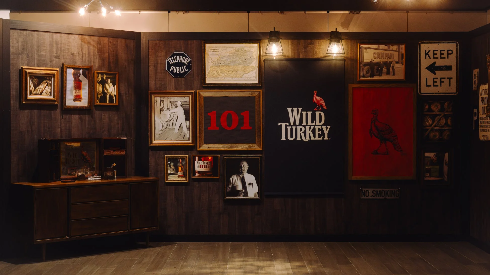 ワイルドターキー展示