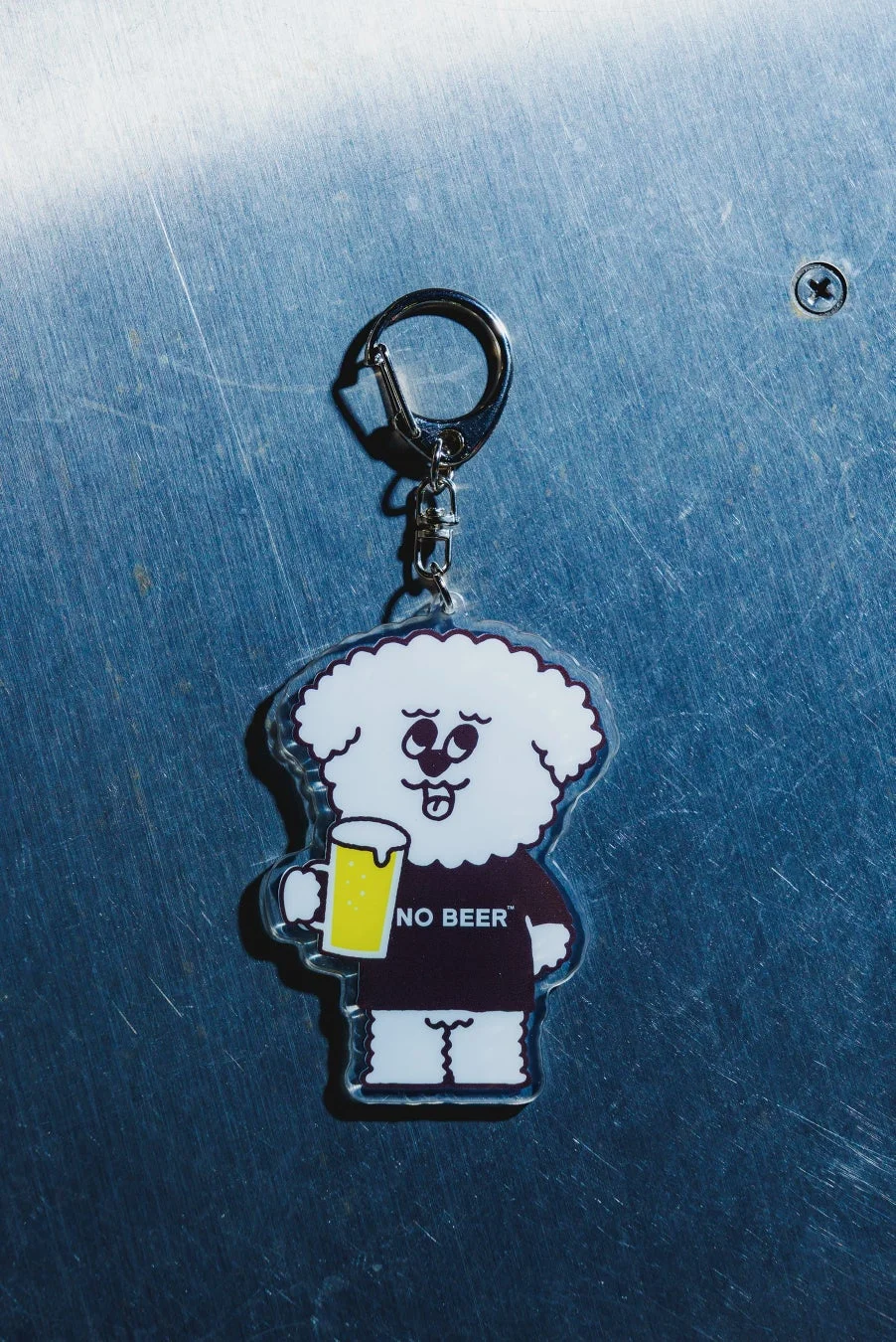 NO BEERとキャラクターのアクリルキーホルダー