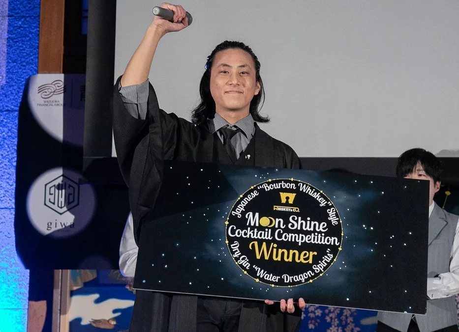 MOON SHINE Cocktail Competition Winner Seiichi Oishi