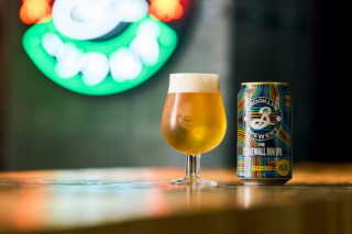 多様性を尊重する一杯を！🌈 ブルックリン・ブルワリー「The Stonewall Inn IPA」が描く、自分らしく輝く未来への挑戦 ✨