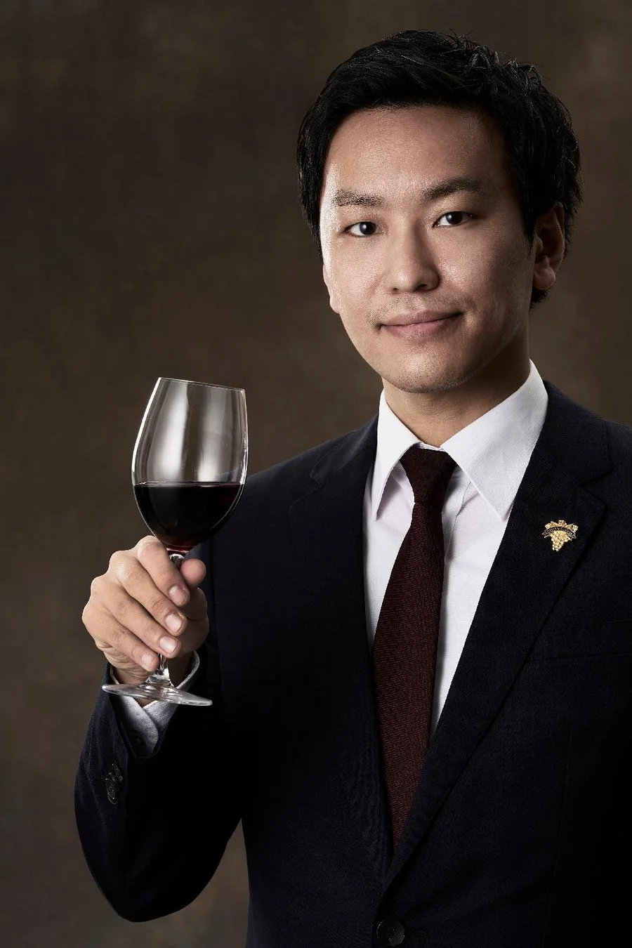 岩田 渉氏
